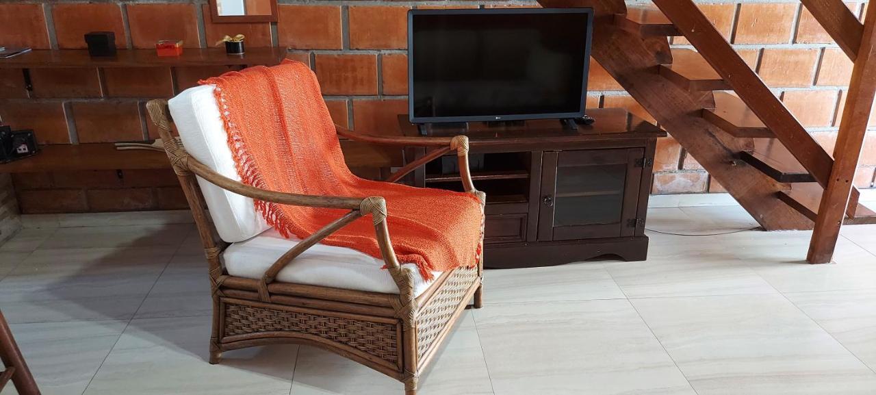 Apartament Chale Borasol Martim De Sa Piscina 600Mts Da Praia Caraguatatuba Zewnętrze zdjęcie